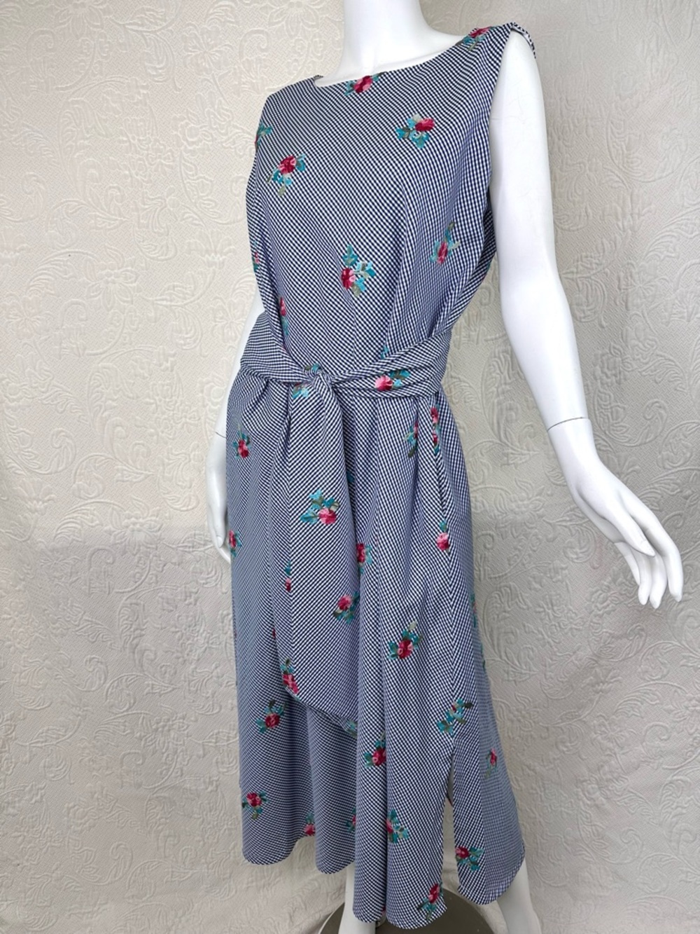 Anne Klein Blue & White Gingham Midi Dress w/Embroidered Flowers